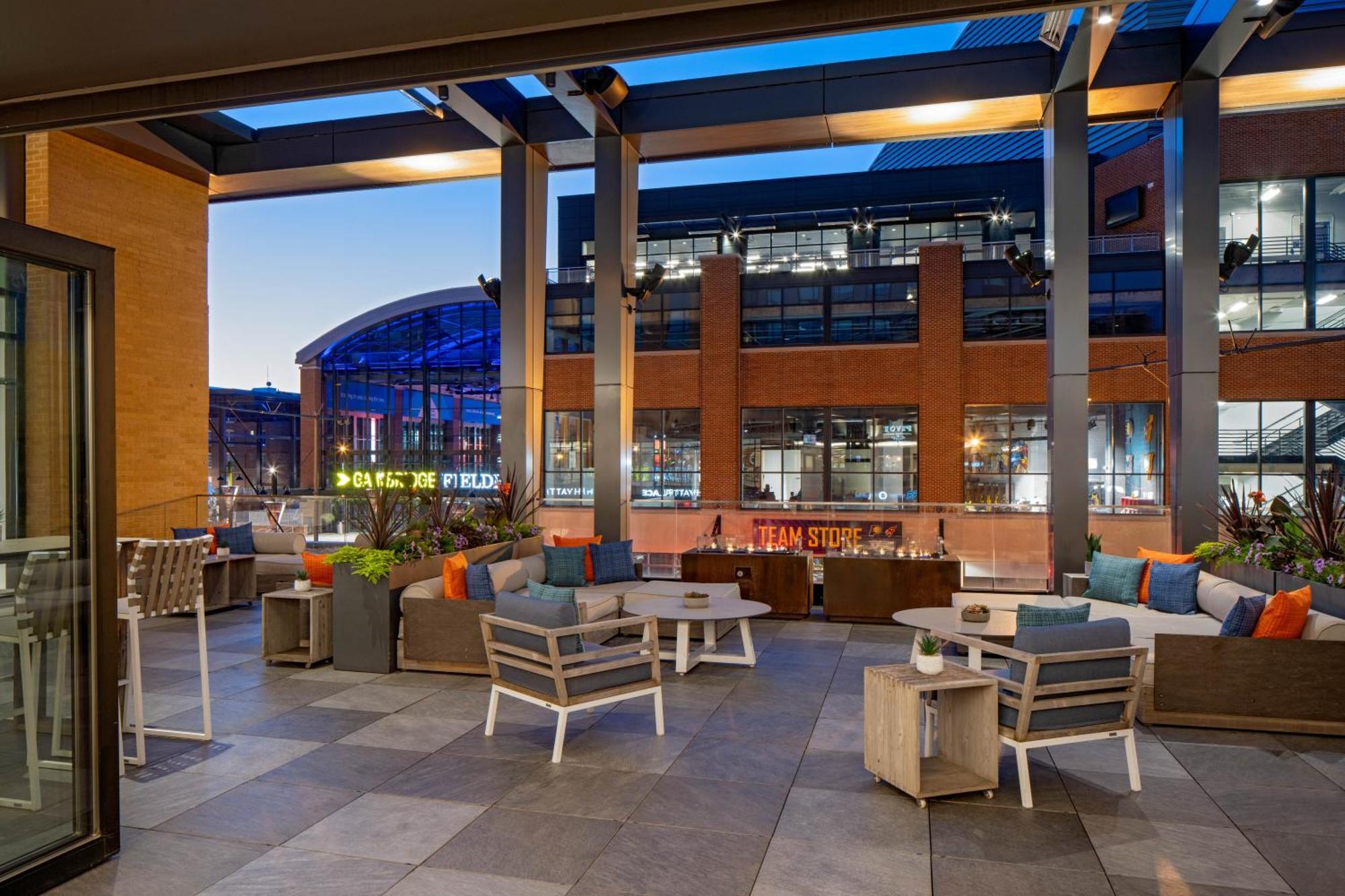 Hyatt House Indianapolis Downtown Hotel Ngoại thất bức ảnh