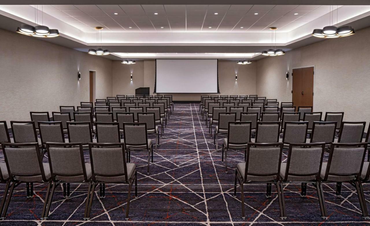 Hyatt House Indianapolis Downtown Hotel Ngoại thất bức ảnh
