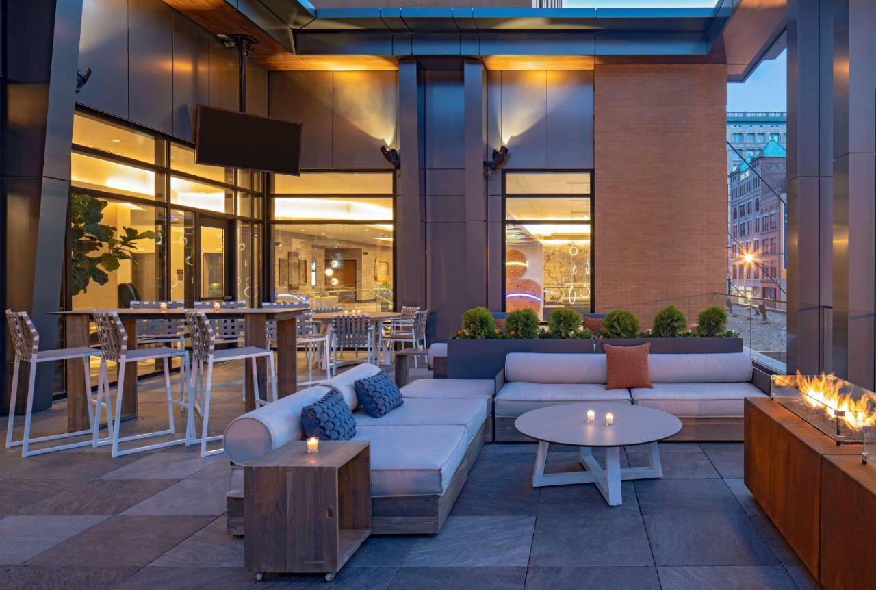 Hyatt House Indianapolis Downtown Hotel Ngoại thất bức ảnh